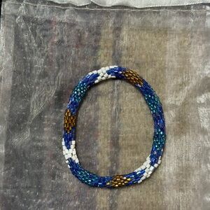 💙🤍🤎Multicolor Blue & White Beaded Bracelet from Nepal